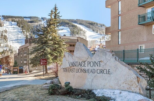 Vantage Point Condo Entrance