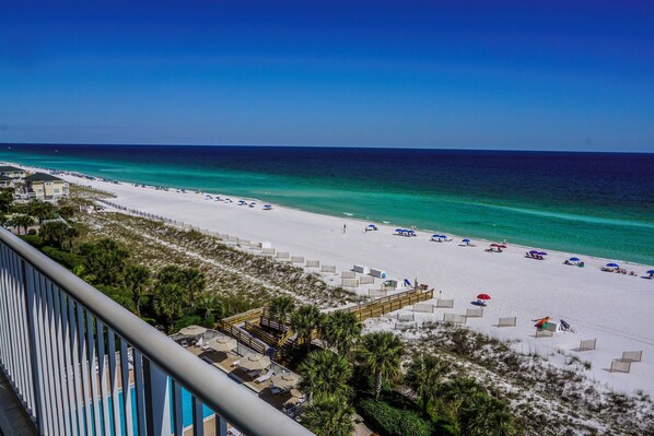 You won't get any closer to the beach!!!