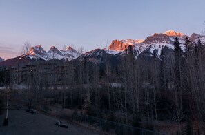 Morning Sunrise View from the living room to the famous three-sisters-mountains.