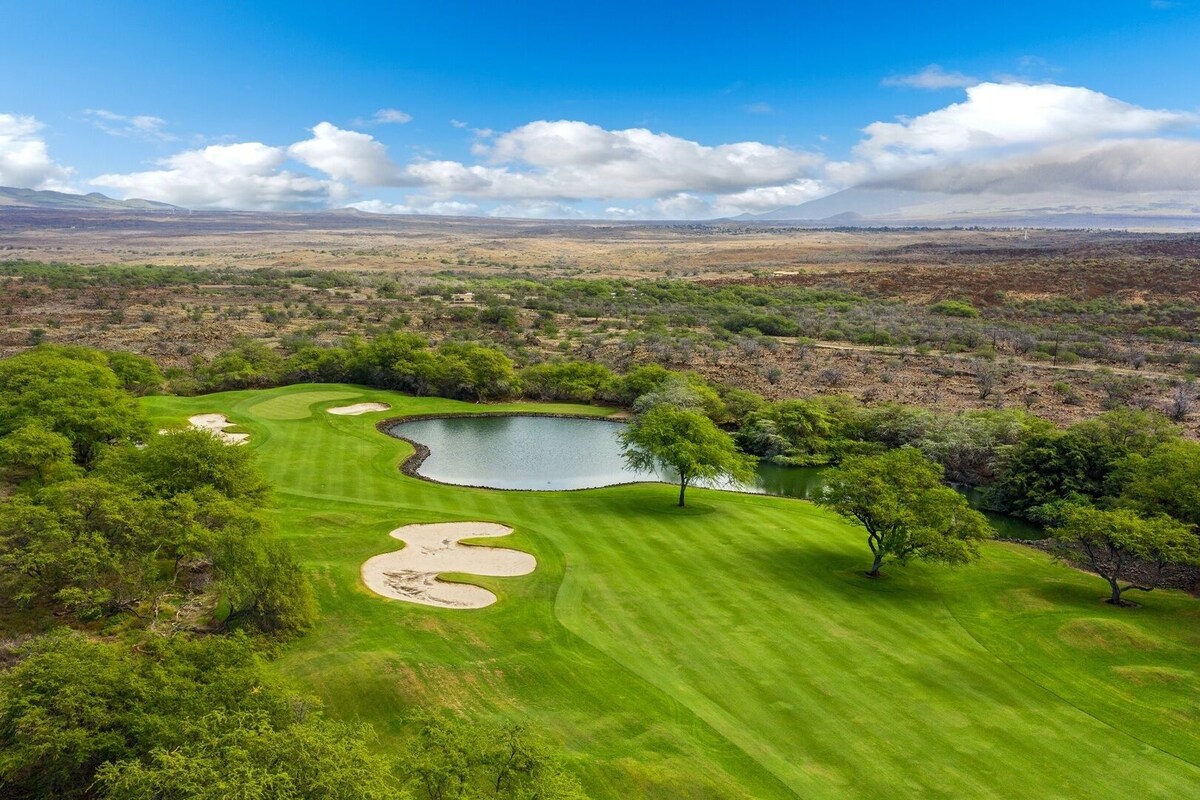 Includes Mauna Lani Beach Club Pass! Fairways at Mauna Lani 1506