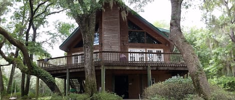 Front of house overlooking Suwannee River
