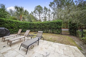 Exterior-Back Yard
