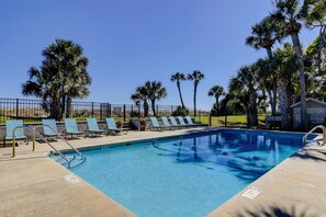 Oceanwood Community Pool