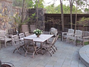 Front Patio with Grill