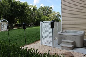 Hot tub area.