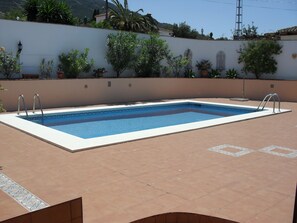 Pool area 