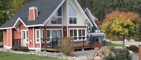 The deck has an unobstructed lake view.