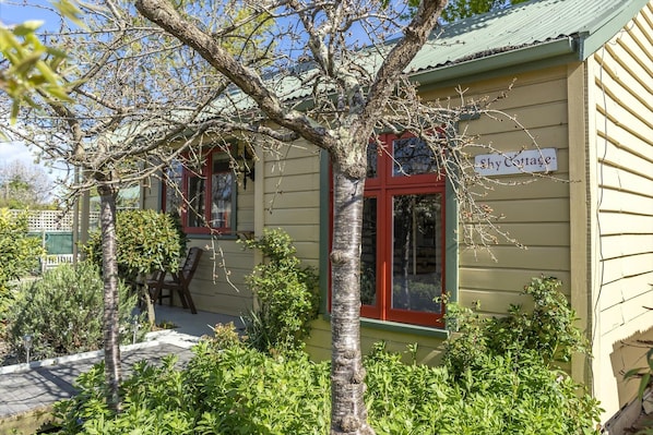 Shy Cottage