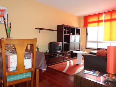 Apartamento ROSALIA
En Milladoiro a 5 minutos del centro de Santiago 