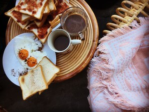 Breakfast meal