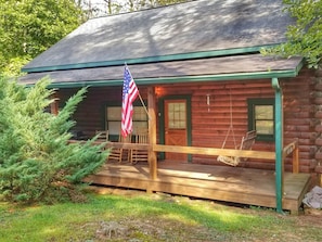 Log Cabin just north of Blue Ridge Georgia