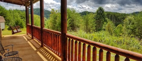 Eula Mae- Ocoee River Cabin Rentals