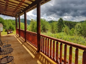Eula Mae- Ocoee River Cabin Rentals