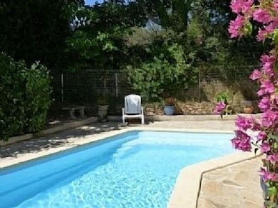 Charming, Spacious Apartment With Private Pool, Free Wifi And English Freeview