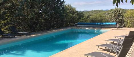 Heated Swimming Pool with 8 Loungers
