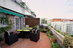 Terrace / Balcony