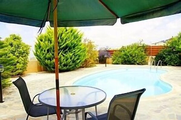 Pool area