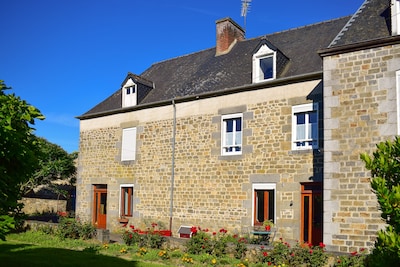 Typisches Landhaus - Saint-léger-des-prés