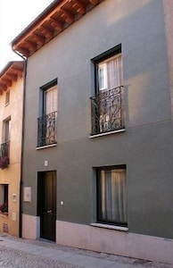 Self catering cottage La Escuadra for 10 people