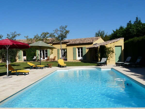 Holiday rental MOURIES Alpilles Provence 10 persons