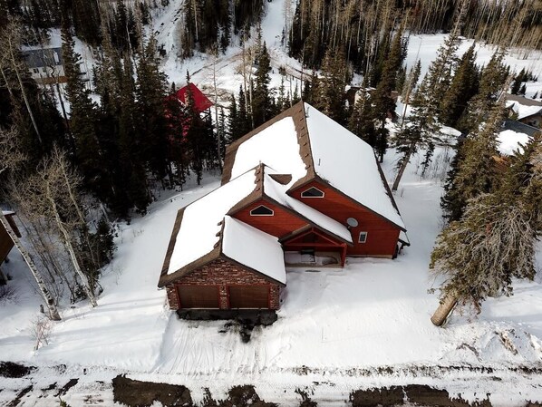 Black Bear Cabin 