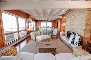 Upstairs living room