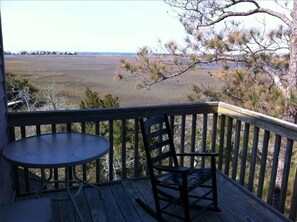 THE VIEW - The Sun Deck Looking West