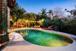 Pool was recently completely re-done in December 2024.