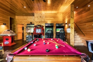 Spielezimmer
