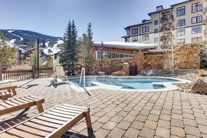 Passage Point Pool