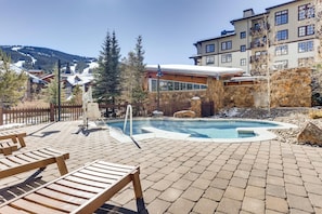 Passage Point Pool