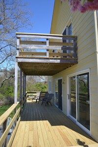 Montauk House with Lake View 