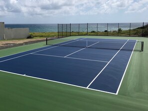 *NEW* Tennis Court