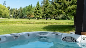 Hot tub - Fairway View