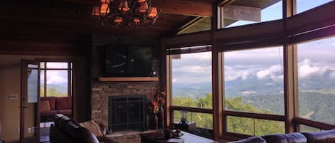 Great room with two full size sofas and 50' TV. All with mtn views into TN & VA