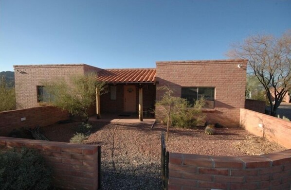 Front view - 1,600 square feet - 4 bedrooms - 3 baths