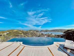 City view,Pool view,Sea view