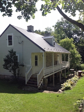 springhouse