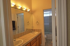 2nd Full Bathroom