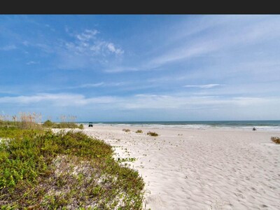 Cocoa  Beach/Cape Canaveral