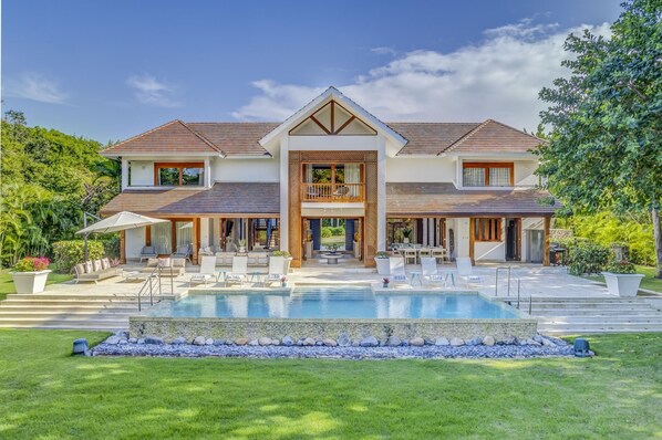 Hacienda 82 - Amazing Golf view Villa (6238)