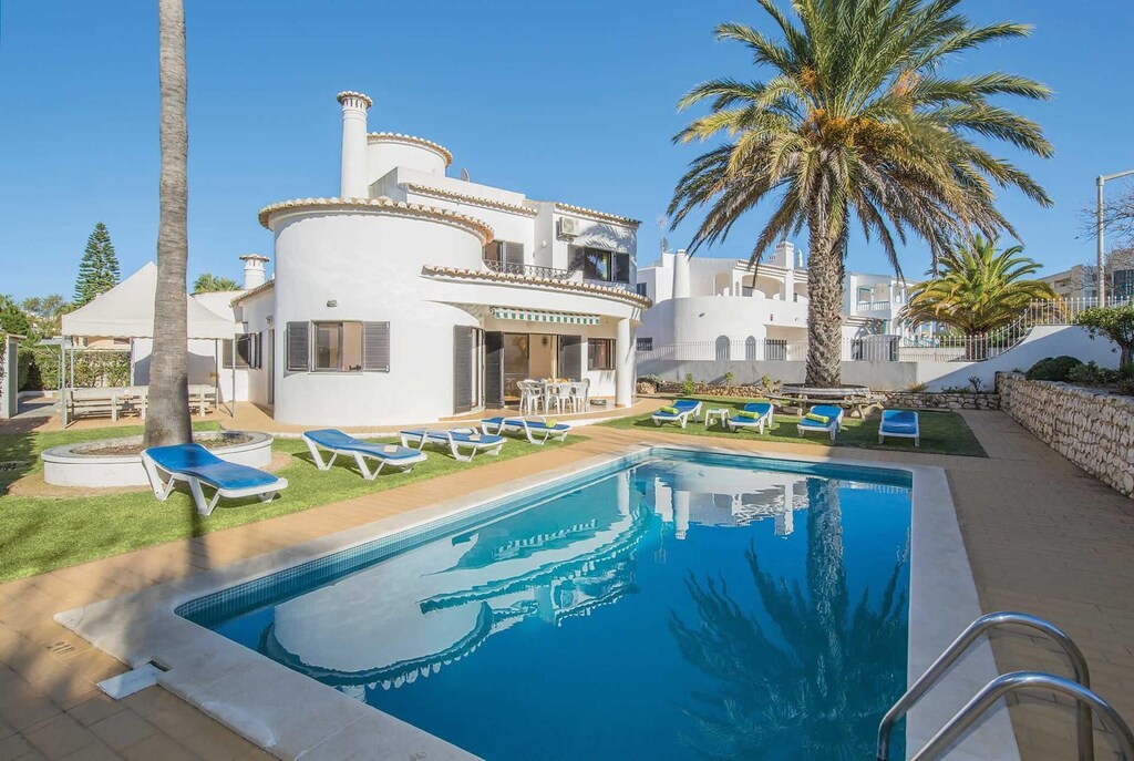Picture of villa
