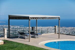 Villa Golden Hill offers some of the best views you have ever seen!