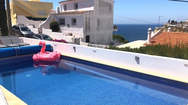 Carvoeiro Rentals Casa Caravela pool view