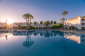 Utomhuspool