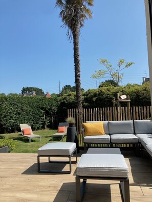 Terrasse, Jardin et Salon de jardin * Grande table pour manger dehors 