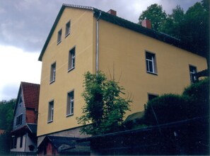 Straßenansicht Haus Monika in Rathmannsdorf