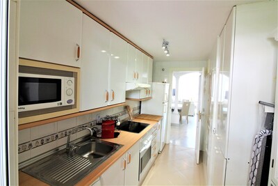 Beautiful 2 bedroom apartment close to Puerto Banus with panoramic views