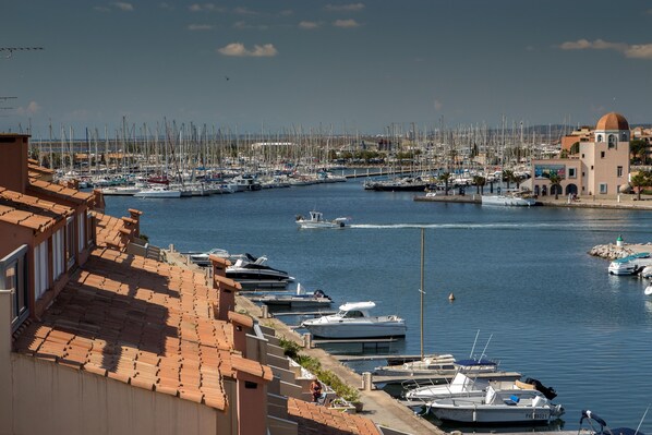 Marina