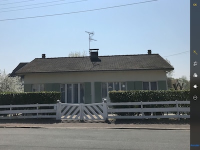 Maison 6 personnes avec jardin à 150 m de la mer et des commerces 